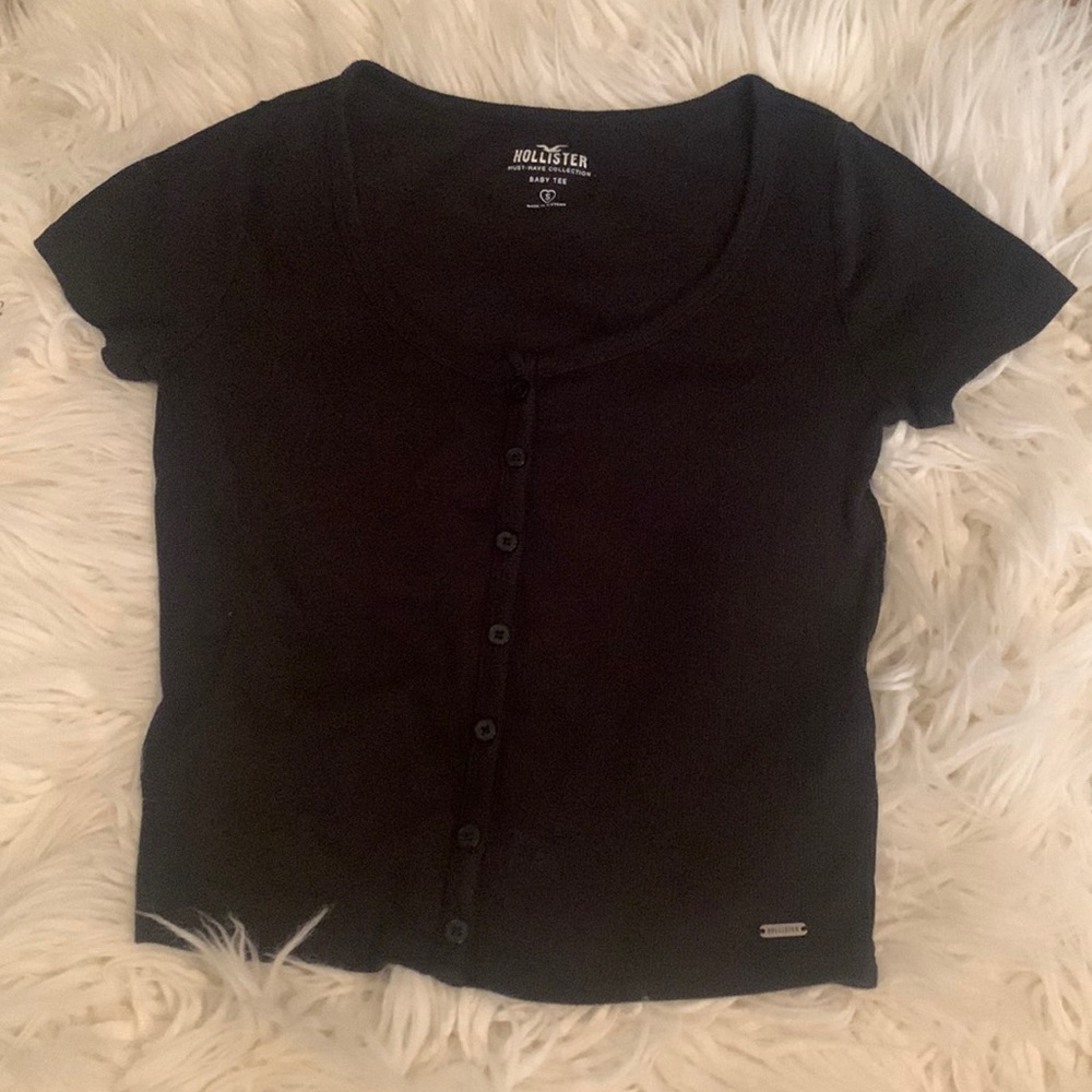 Hollister Must Have Baby Tee